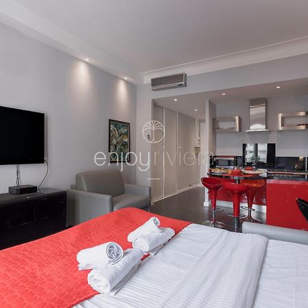 Palais Miramar - Suite & B31 - Croisette Emplacement Unique - 20M Plage - Wifi - Clim Cannes Ngoại thất bức ảnh